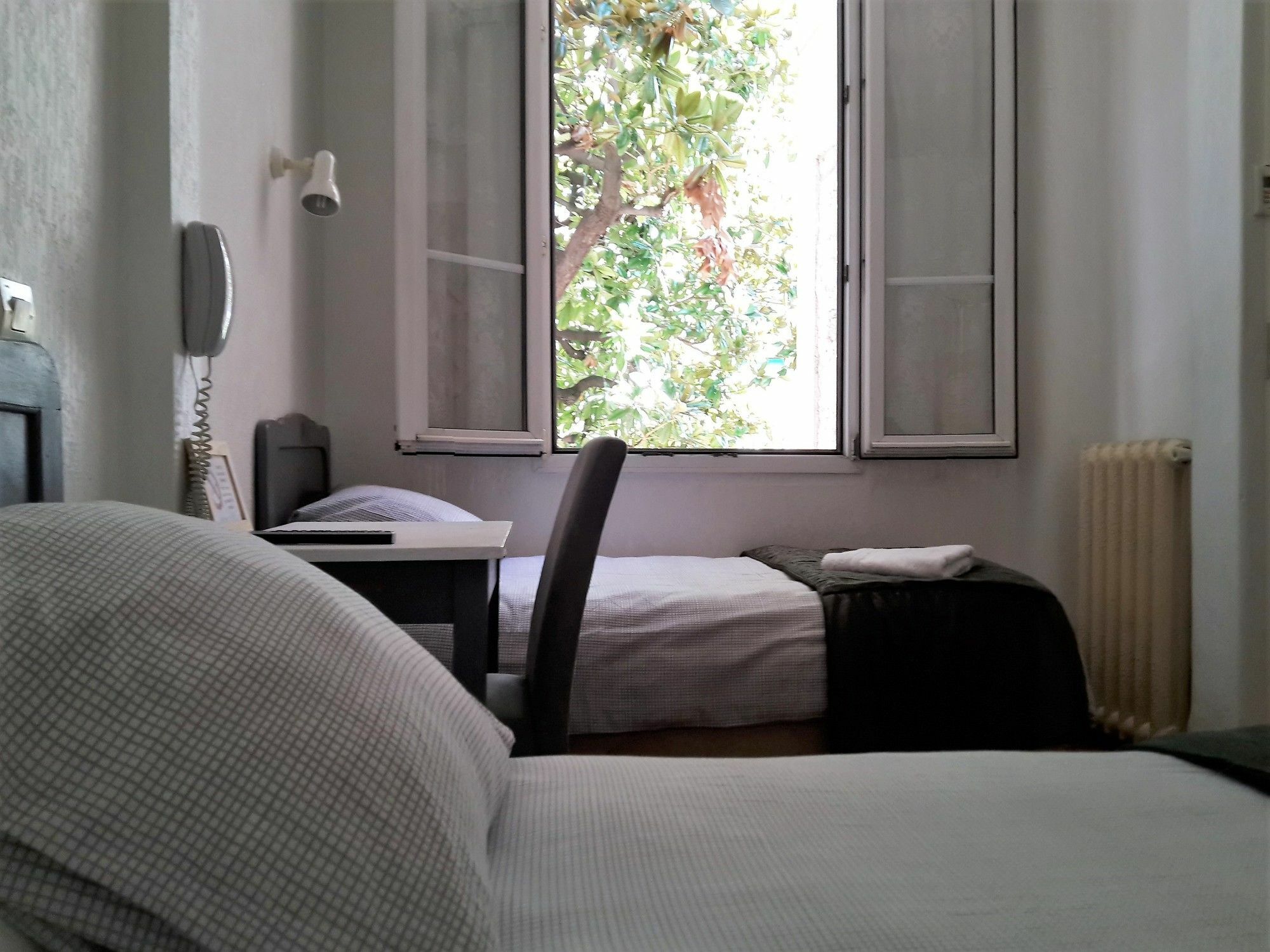 Hotel Belle Meuniere Ницца Экстерьер фото