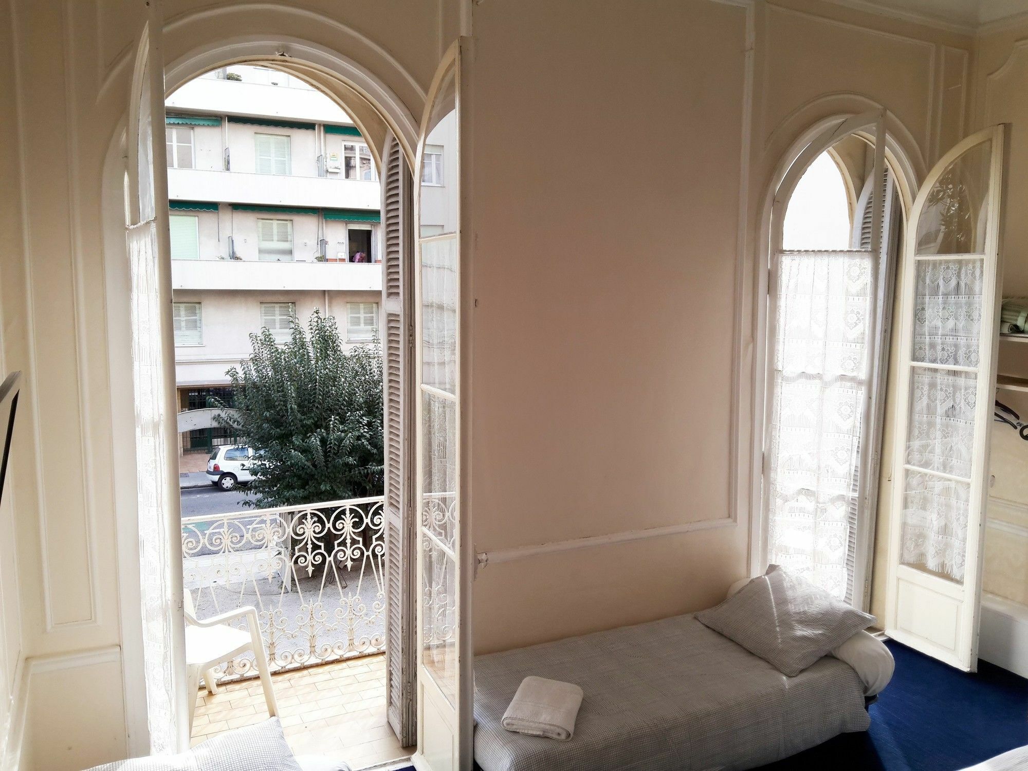Hotel Belle Meuniere Ницца Экстерьер фото